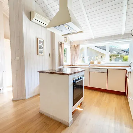 Strandblick - Dorf 1 17 *